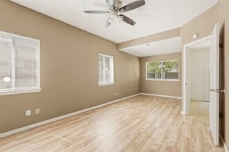 Building Photo - 12318 Fetlock Dr