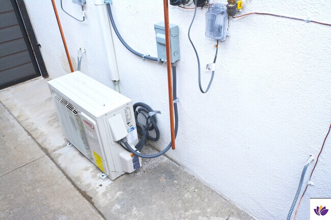 Foto del edificio - 7926 Northgate Ave