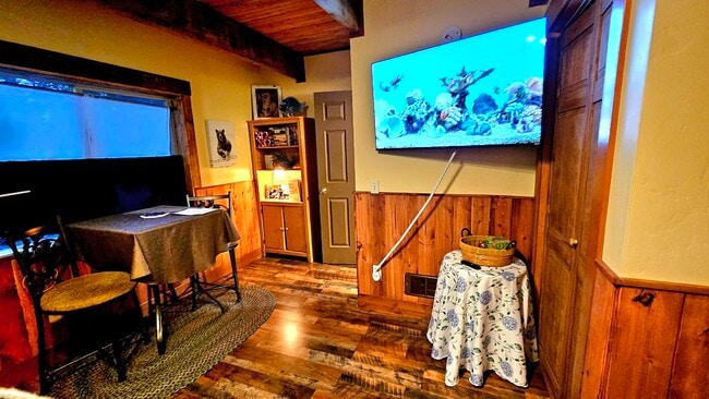 Living room area - 3000 Ptarmigan Blvd