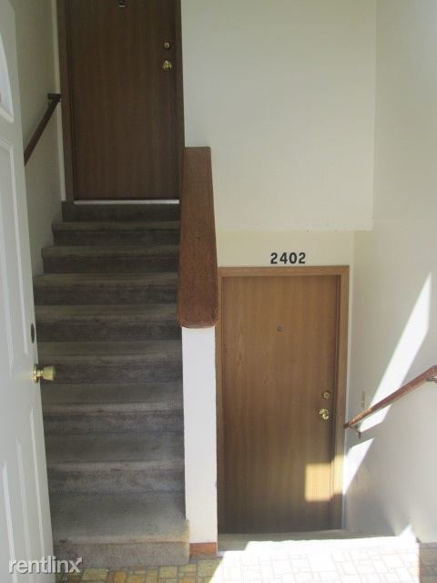 Building Photo - 2402 S 18th St