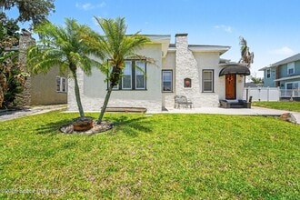 Building Photo - 312 Bellaire Dr