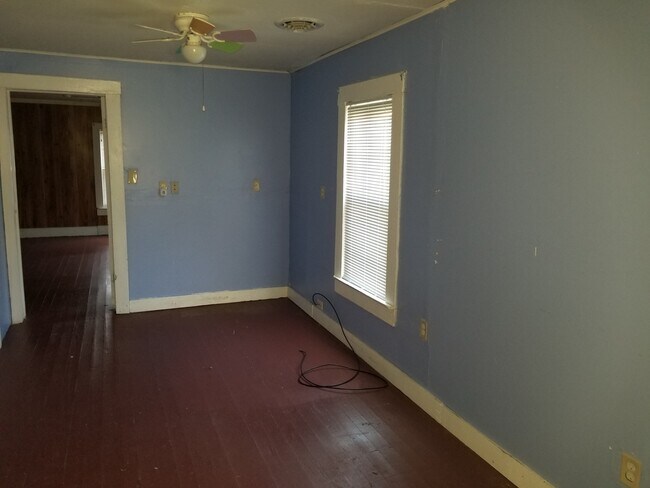 Foto del edificio - 2 bedroom 1 bath home in Saint James