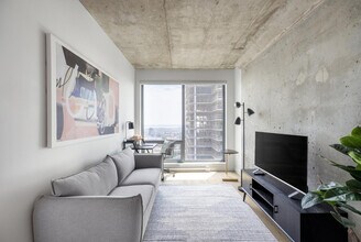 Building Photo - 1555 Boul. René-Lévesque O