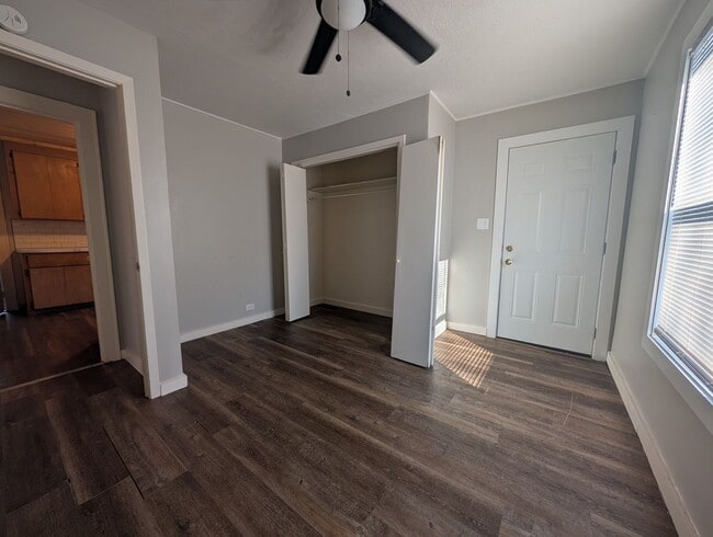 Building Photo - Available Soon -  3 Bedroom / 1 Bath AR Side