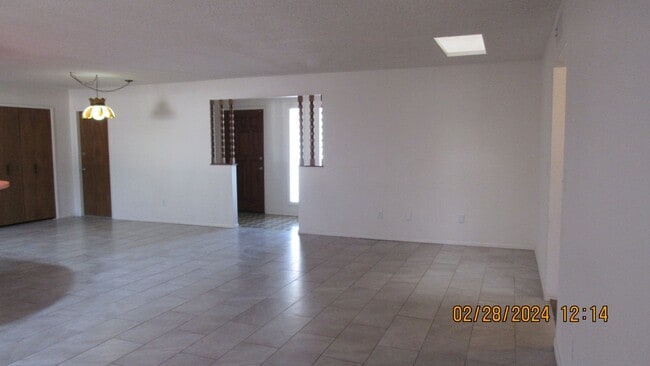 Building Photo - 2571 Talisman Ln