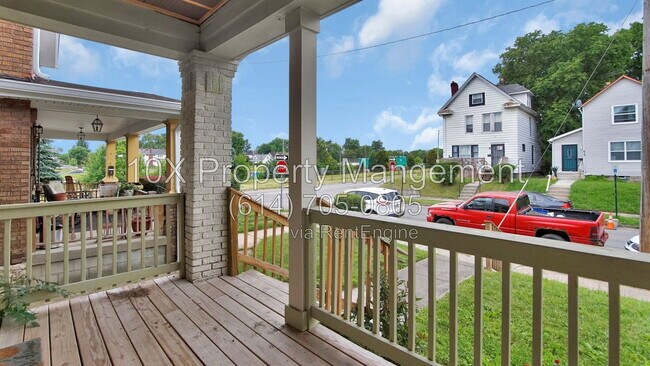 Foto del edificio - 616 Lilley Ave