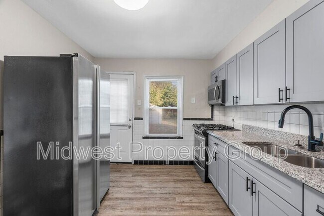 Foto del edificio - 216 Graham Rd