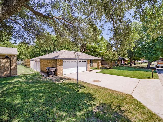 Foto del edificio - 8840 Camfield Wy