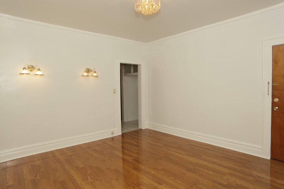 138 Vermont Ave