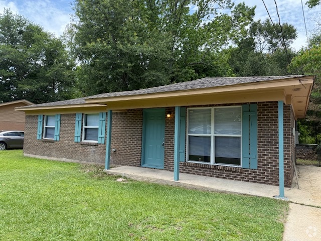 Building Photo - 3918 Monterey Dr