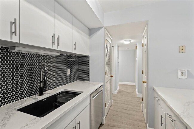 Foto del edificio - 1037 Washington St