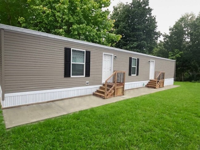 Building Photo - 103 Hollyhock Ln