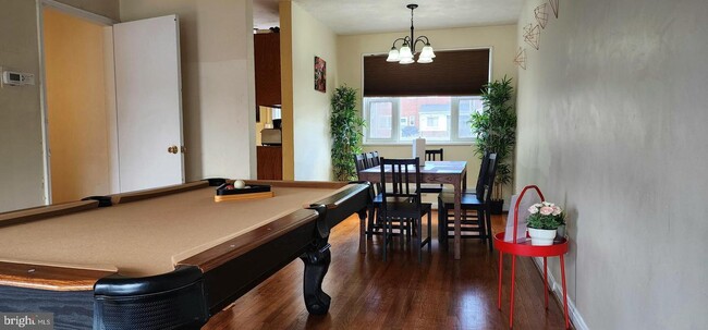Living Room - 606 S Fayette St