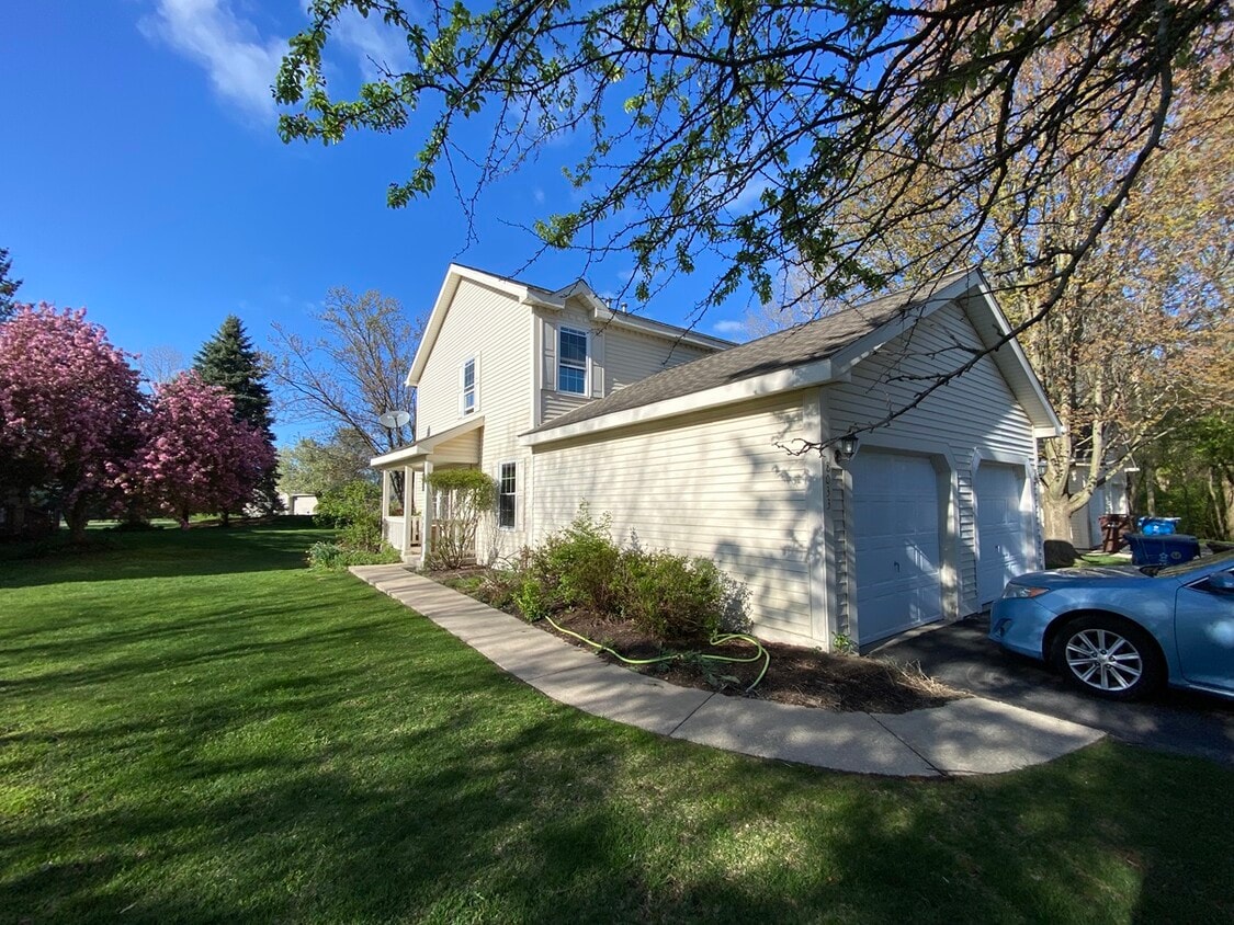 8033 Colonial Ln, Superior Township, MI 48198 Condo for Rent in