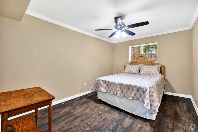 1 habitación, 1 baño - 975 pies cuadrados - Dormitorio - The Grove at 43rd