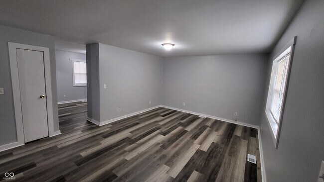 Foto del edificio - 16018 E 186th St