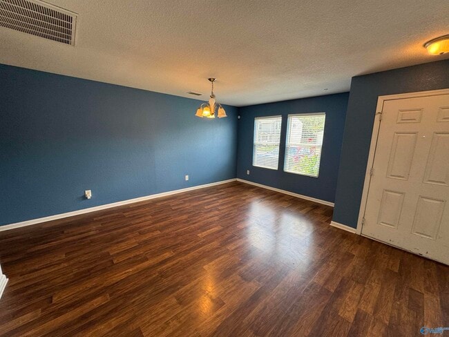 Building Photo - 164 Bayside Ln