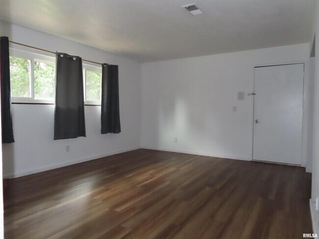 Foto del edificio - 3069 4th St