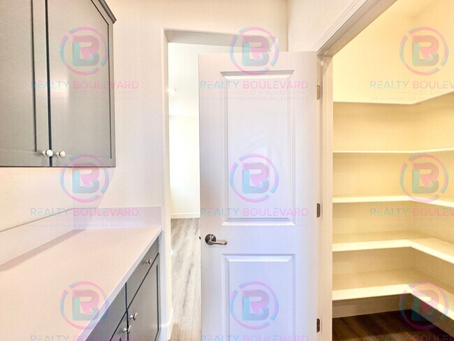 Building Photo - 6996 Mount Nimba St