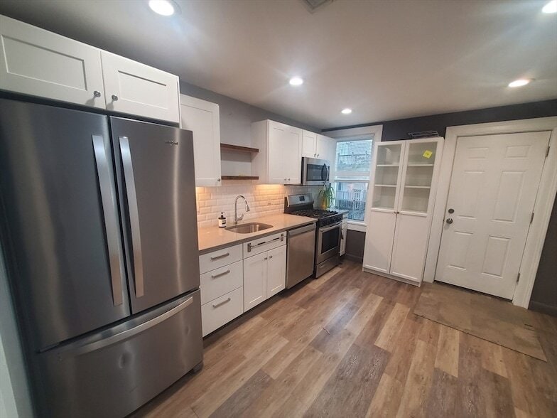 Photo - 866 Dorchester Avenue Unit 2