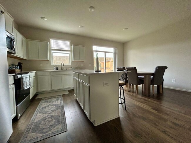 Building Photo - Welcome to your new home!