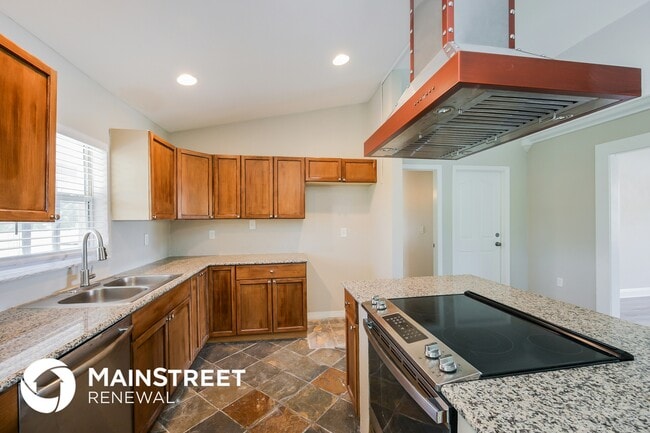 Building Photo - 3001 38th St W