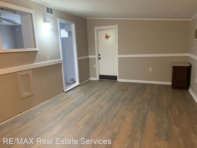 Building Photo - 3 br, 1 bath House - 905 Rickey Place