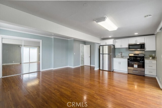 Primary Photo - 15416 Gramercy Pl