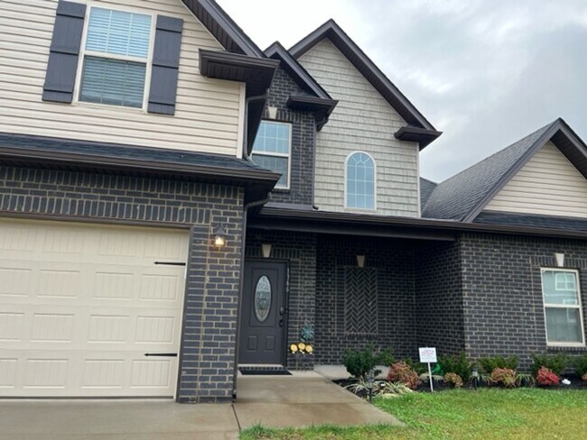 Foto del edificio - 3 Bedroom Home with Massive Bonus Room for Rent!