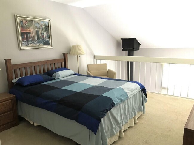 Building Photo - 3266 Heathstead Place