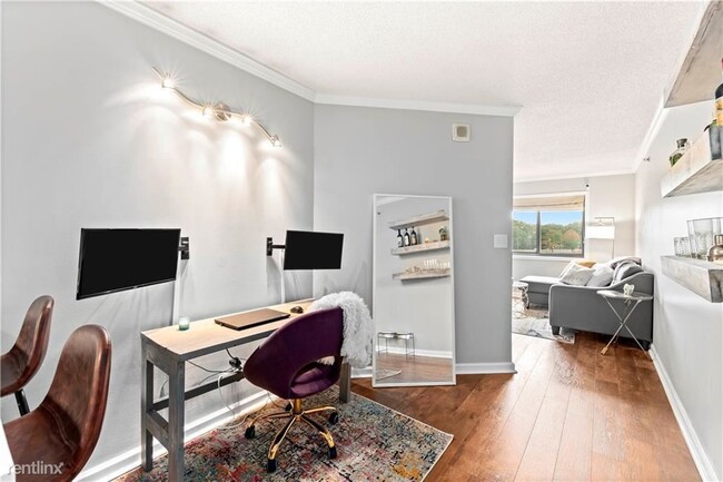 Building Photo - 1 br, 1 bath Condo - 795 Hammond Dr Apt 511