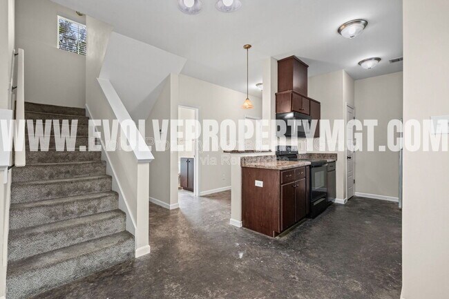 Foto del edificio - 3586 Brister St