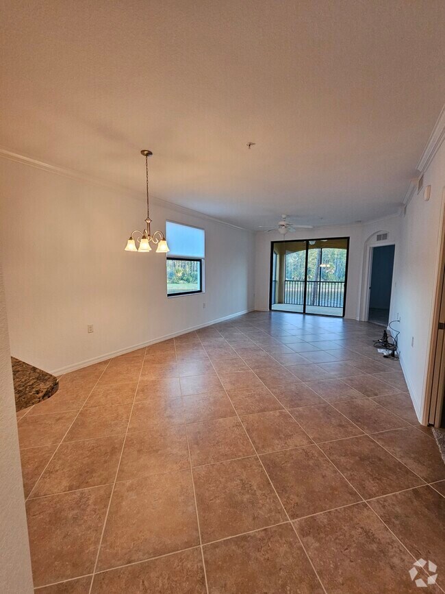 Central Naples Apartments for Rent with a Living Room Naples, FL 1