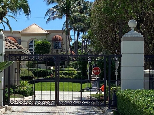 Foto del edificio - 3606 S Ocean Blvd