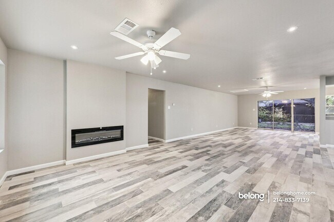 Building Photo - 1710 Duncan Way