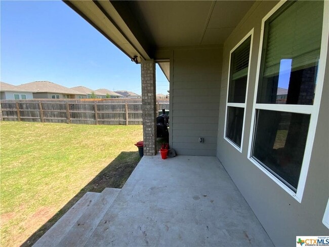 Foto del edificio - 7309 Lee Hall Loop