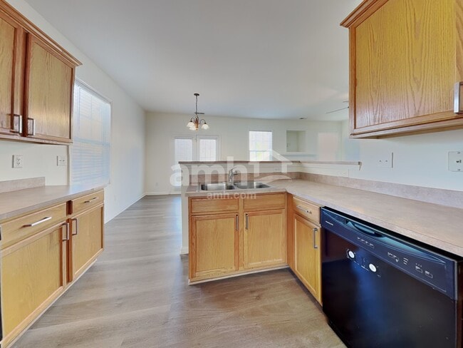 Building Photo - 14609 Asheton Creek Dr