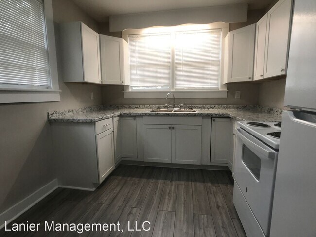 Foto del edificio - 3 br, 1 bath House - 19 Smith Ave