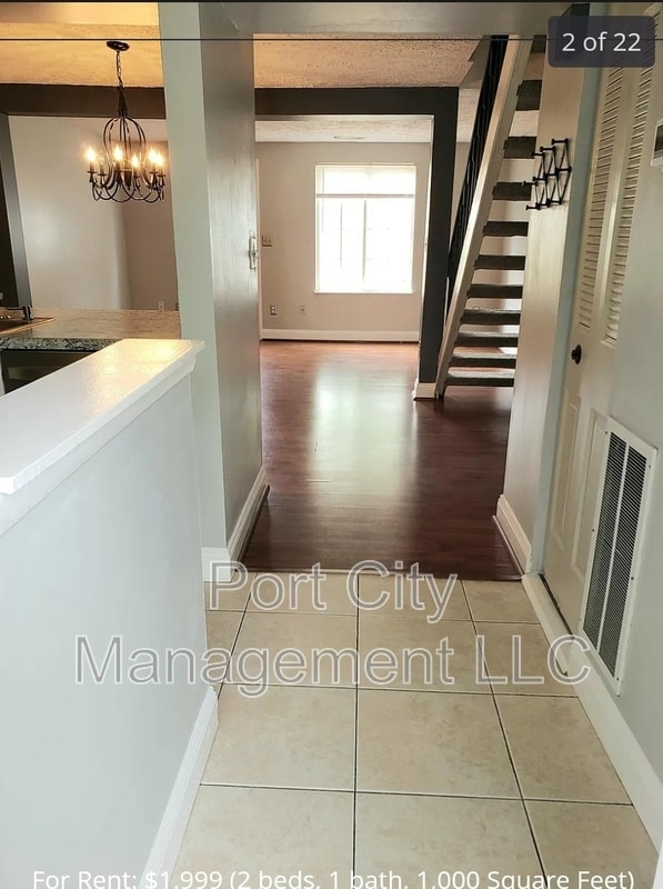 Foto del edificio - 5826 Whitfield Ct