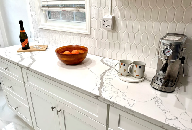 Kitchen - 559 Morgan St NE