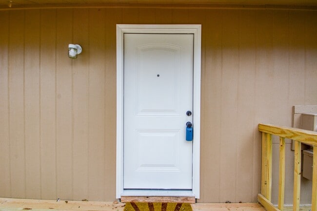 Building Photo - 51 Harbour Row Dr