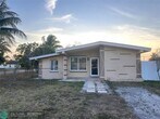 Primary Photo - 17150 NE 4th Pl