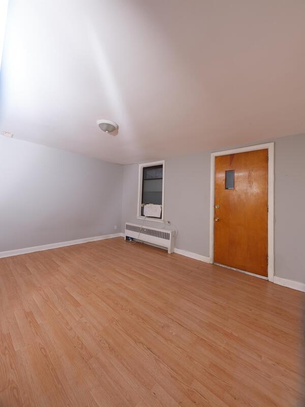 Building Photo - 115 Dalhousie St