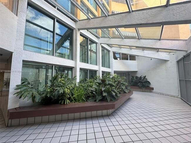 Building Photo - 11800 SW 18th St