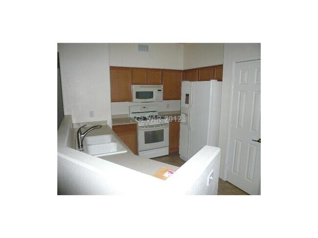 Foto del edificio - 9303 Gilcrease Ave