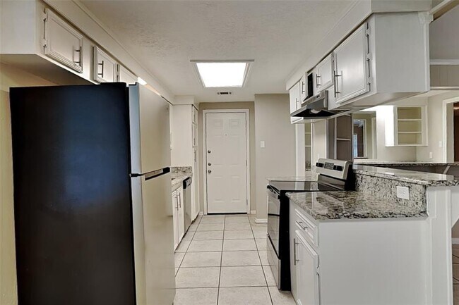 Foto del edificio - 9707 Mackworth Dr