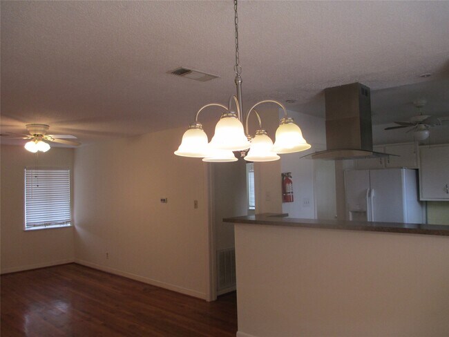 Foto del edificio - 3607 Murworth Dr