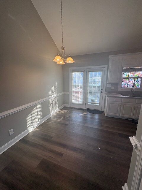 Foto del edificio - 626 Edenbrook Dr