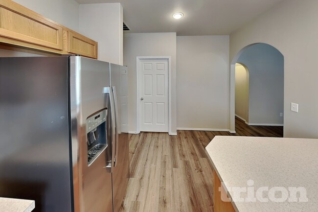 Building Photo - 18012 17th Ave Ct E