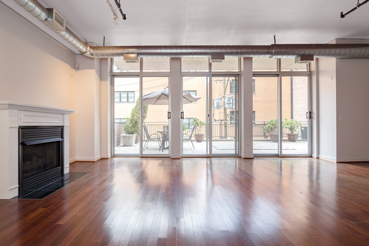 Foto principal - 111 S Morgan St